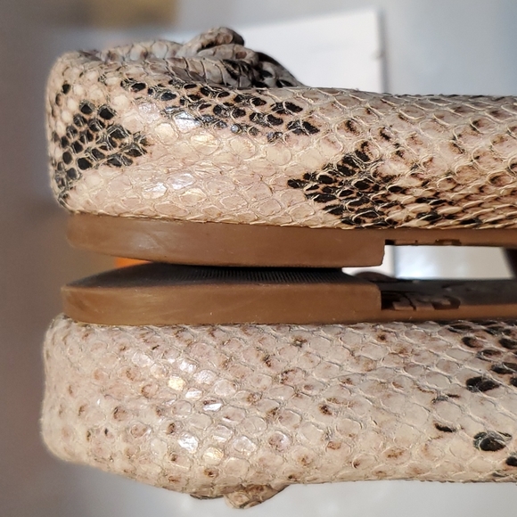 Tory Burch Reva Python skin leather Flats - Picture 14 of 16